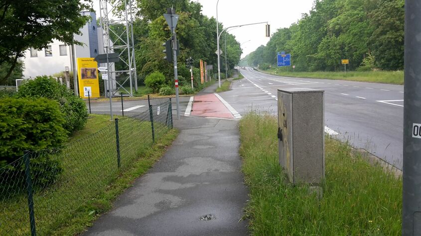 Vorschlag: Großzügiger  Ausbau der Radwege entlang der Memmelsdorfer Straße